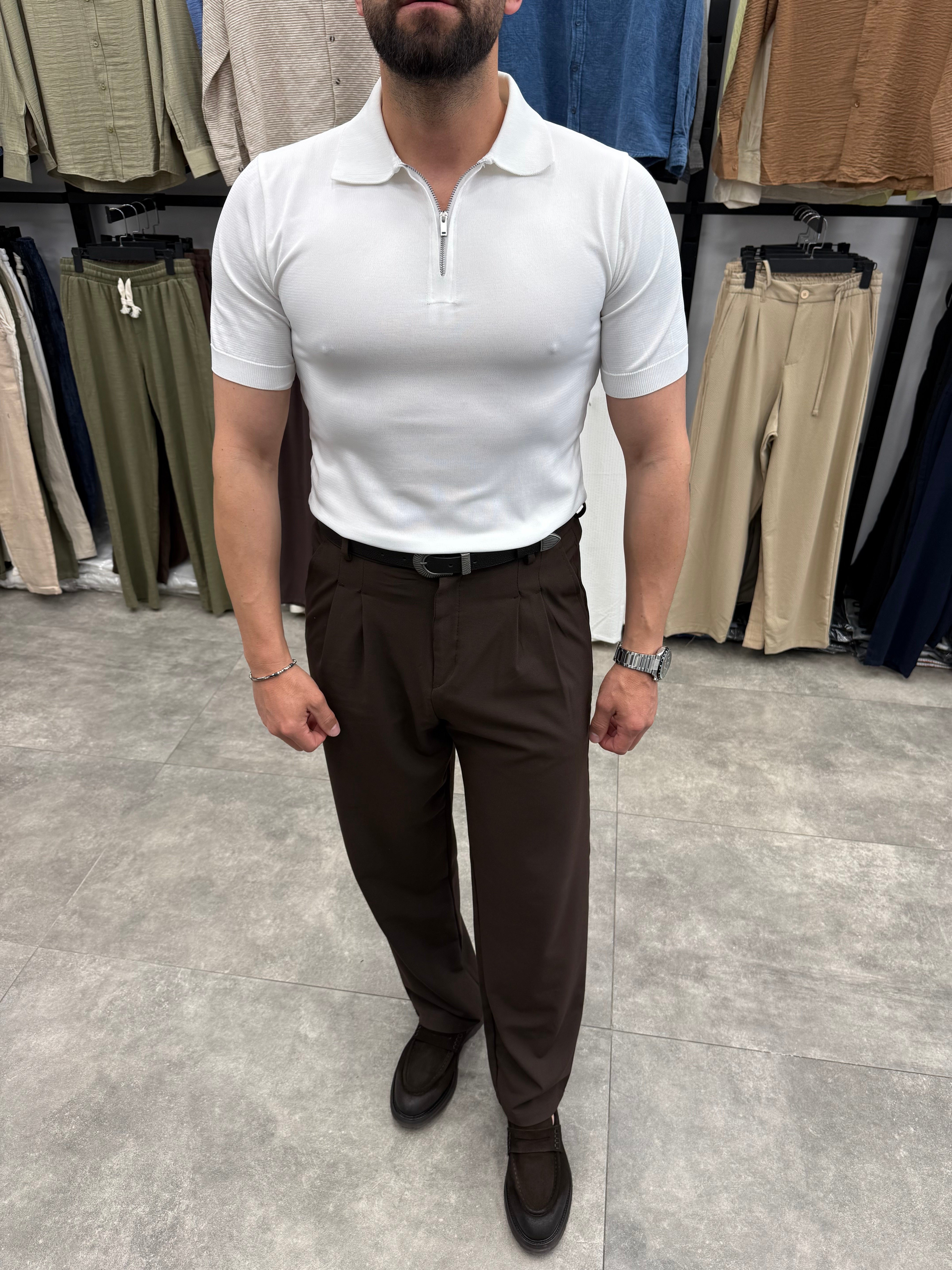 Beyaz Regular Fit Yakla Fermuarlı Polo Thirt