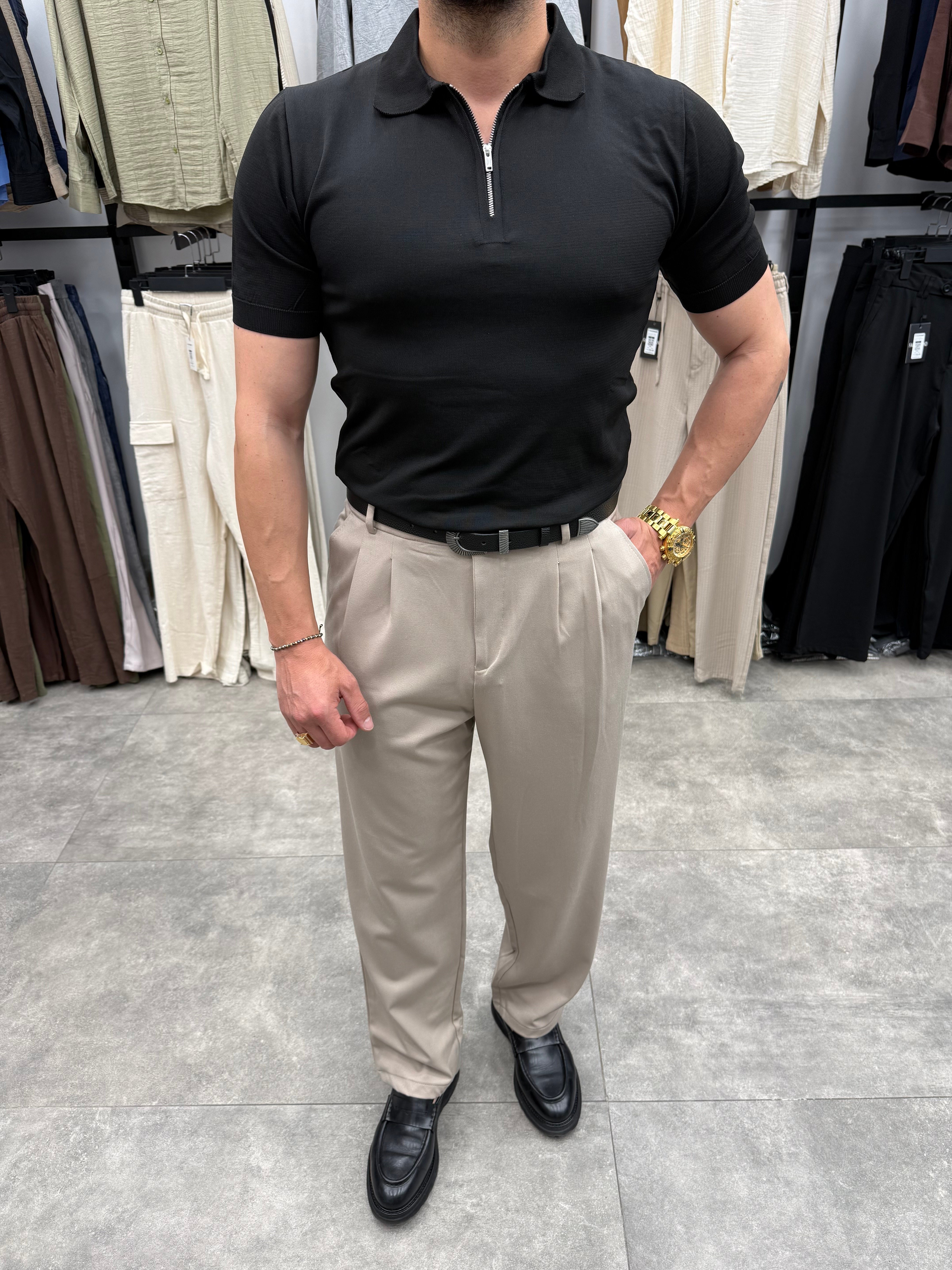 Siyah Regular Fit Yaka Fermuarlı Polo Thirt