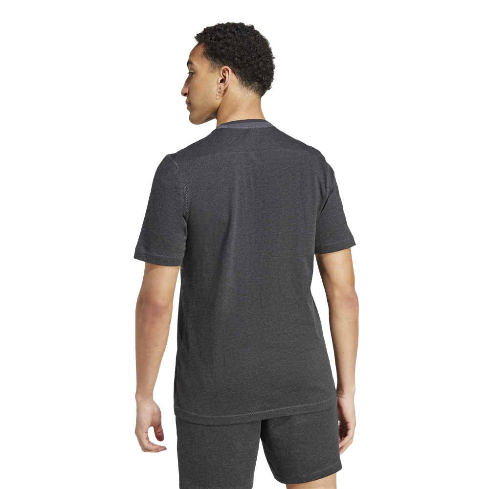 Adidas M MEL T IW6358 Siyah Tişört