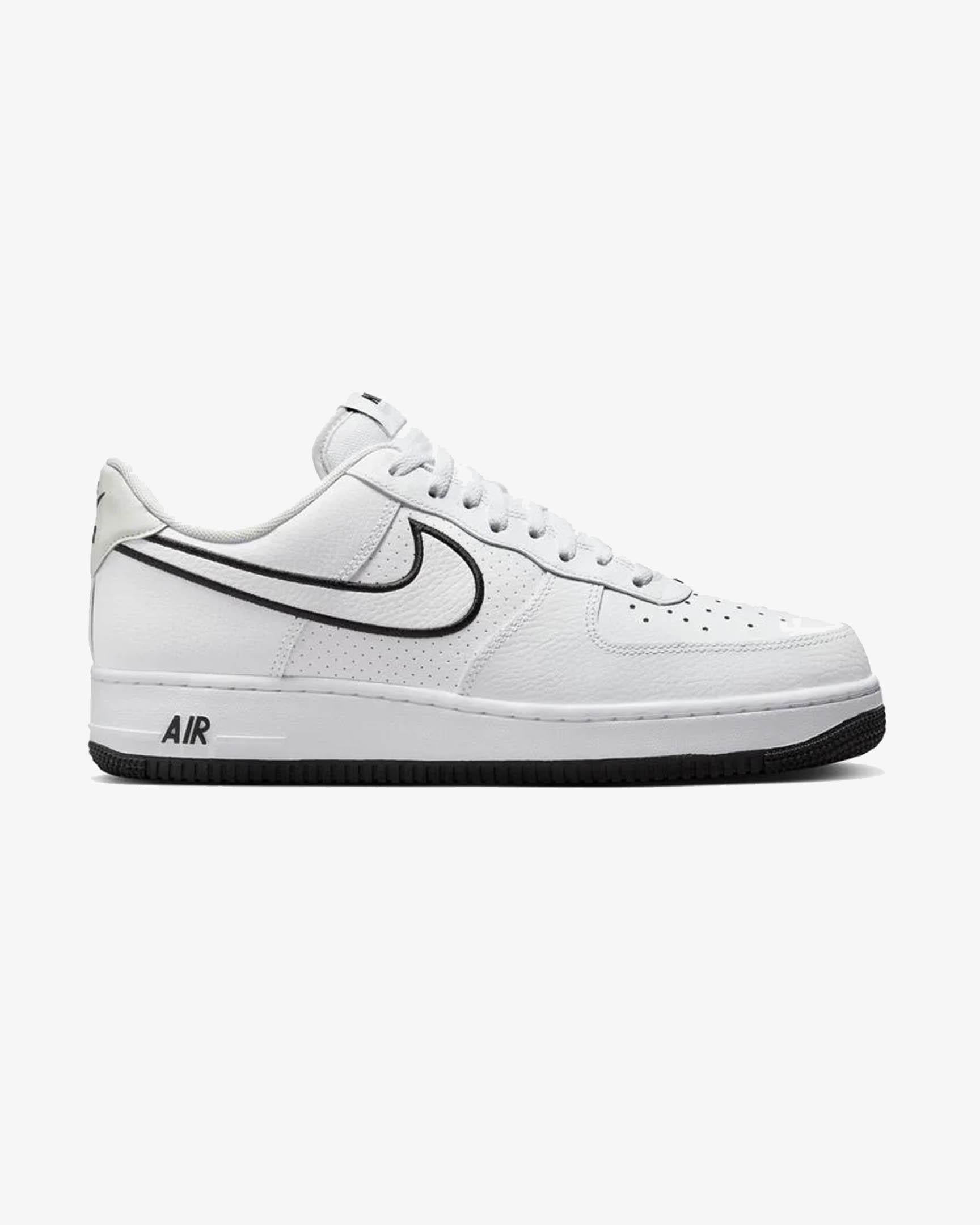 FJ4211-100-40 Nike Air Force 1 '07 Erkek Embroidered Swoosh Günlük Ayakkabı