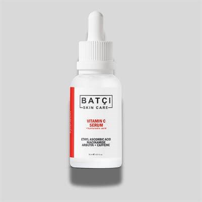 C vitamini, Arbutin, Kafein ve Niacinamide İçeren Aydınlatıcı & Canlandırıcı Serum 30 ML