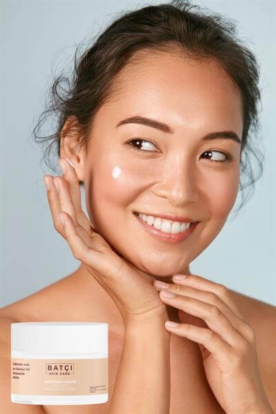 Cilt Beyazlatıcı Aydınlatıcı ve Cilt Tonu Eşitleyici Krem 50 ML