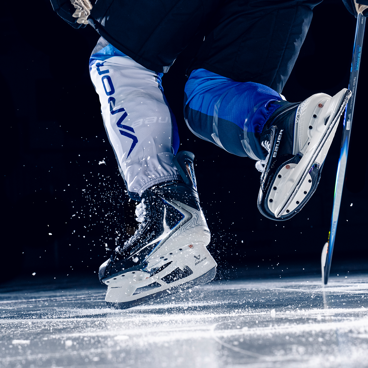 Bauer S25 TI VAPOR FLYLITE -JR HOKEY PATENİ