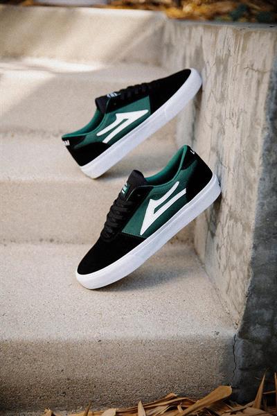 Lakai Manchester Black/Pine Suede
