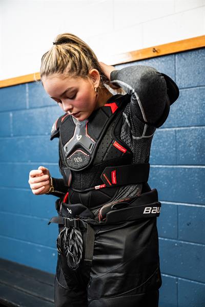 BAUER WMNS PRO hokey Omuzluk