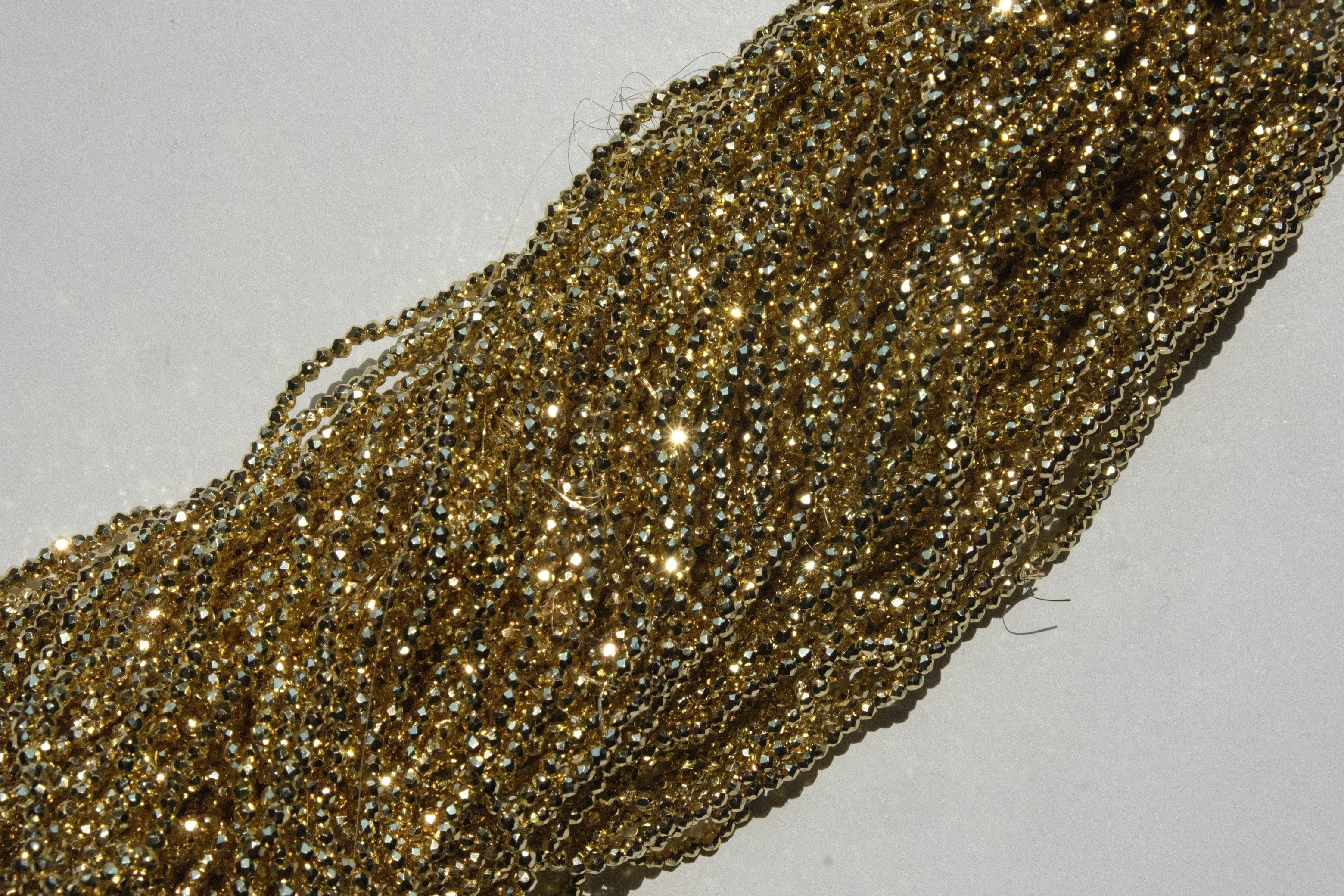 Açık Gold Renk 0.8 mm Kristal Boncuk Mikro Kesim Takı Yapım Malzemesi