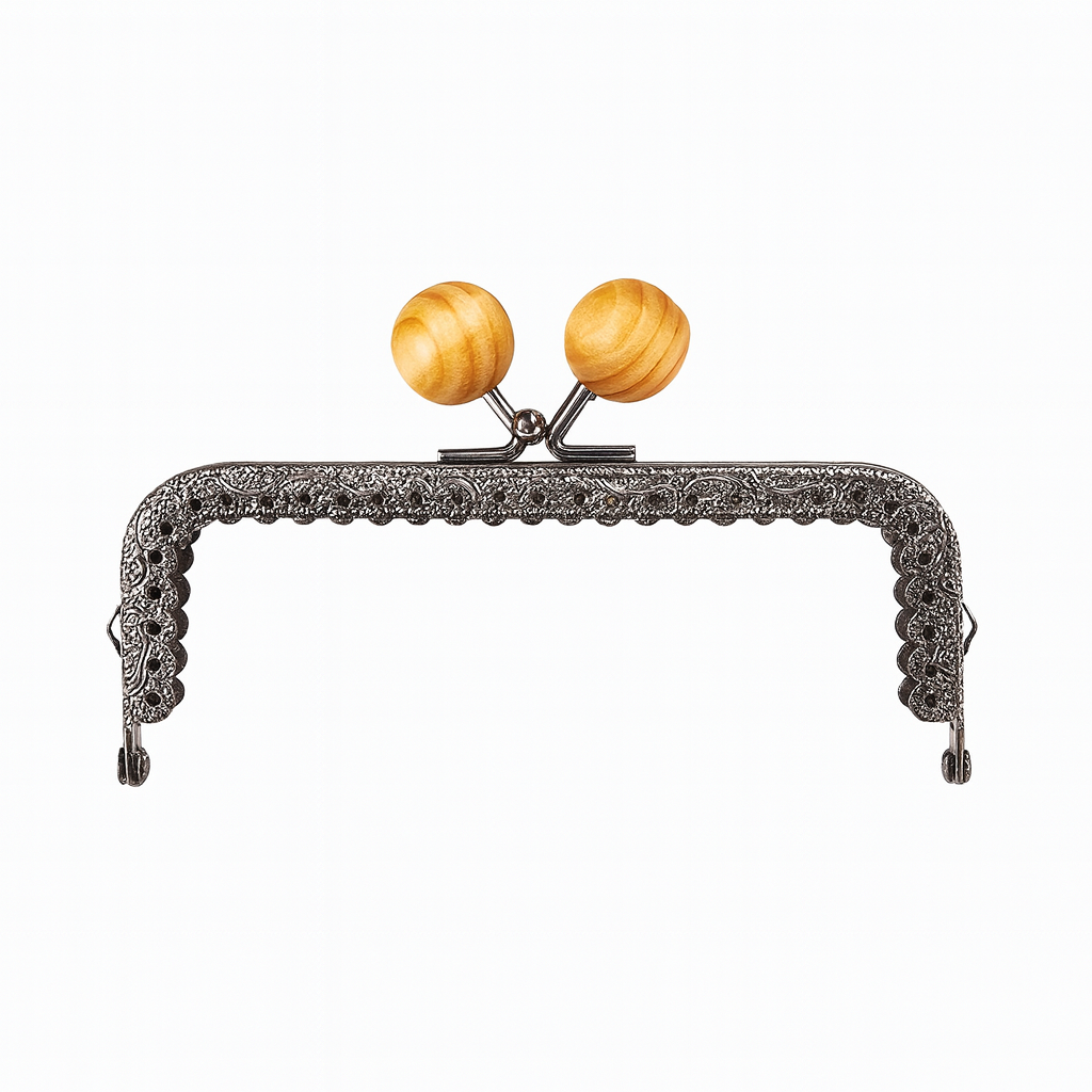 Ahşap Boncuk Topuzlu Gümüş Renk Metal Çanta ve Cüzdan Klipsi 11 cm