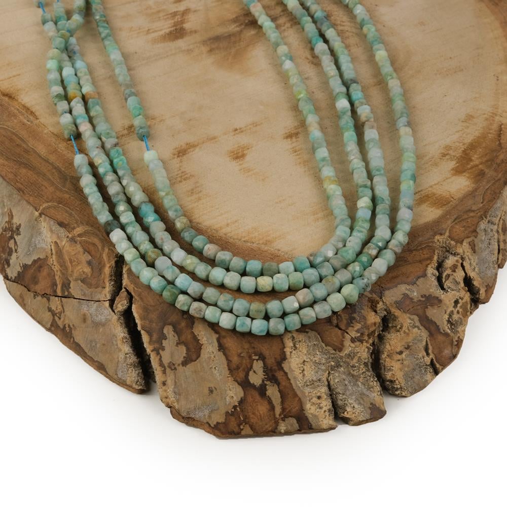 Amazonit Taşı Fasetli Küp Doğal Taş Dizisi 4 mm