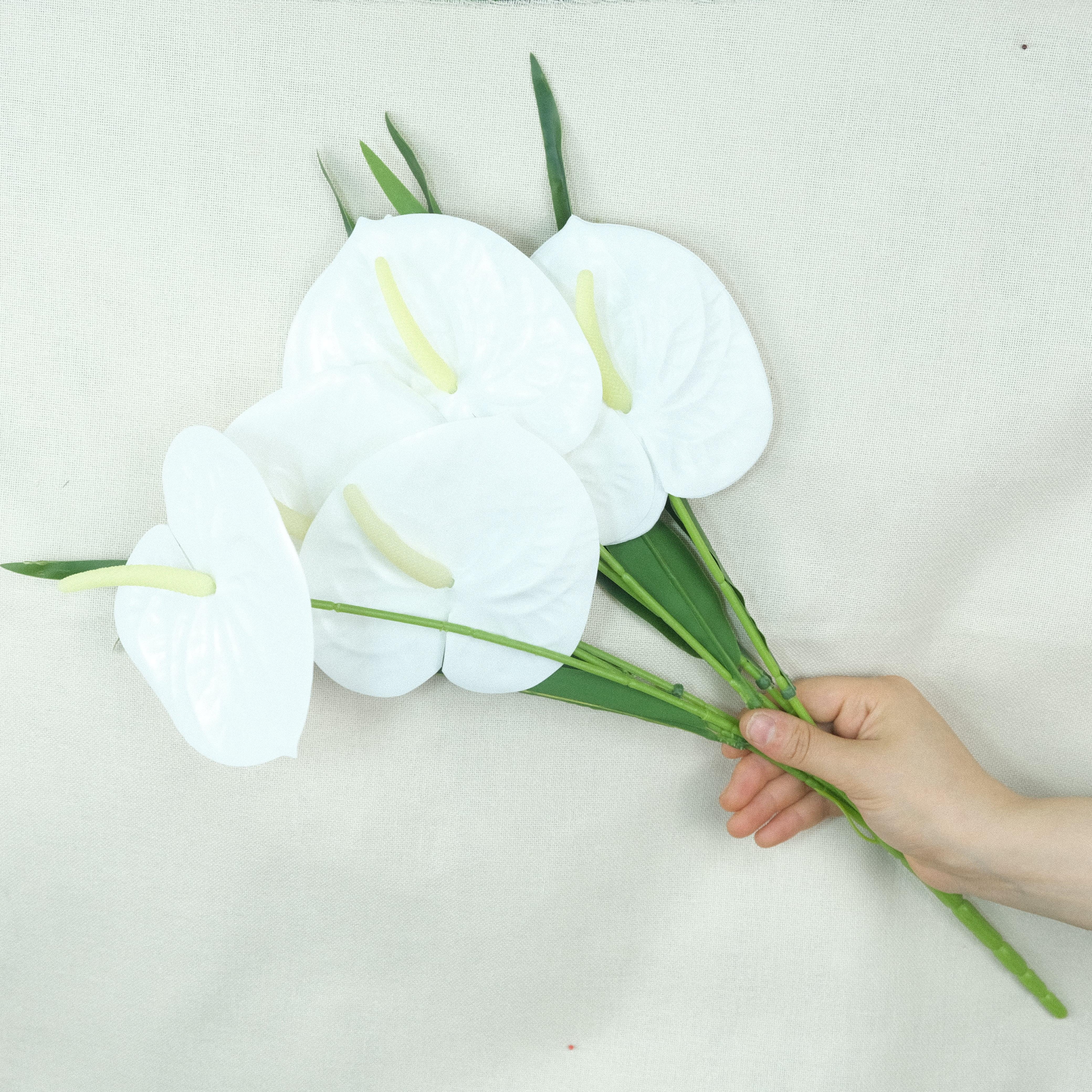 Beyaz Lotus Çiçeği 7 Dal 52 cm Lotus Yapay Çiçek Demeti