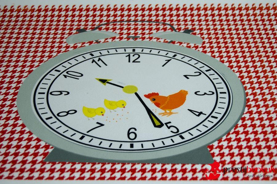 Çalar Saat Desenli Süet Dokulu Kumaş