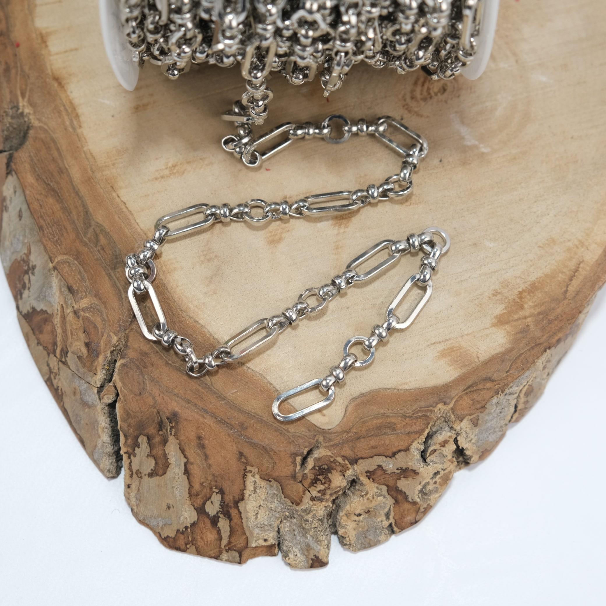 Nikel Renk Yuvarlak Bağlantılı Dikdörtgen Halkalı Zincir Takı ve Çanta Zinciri Halka Boyu 16 mm