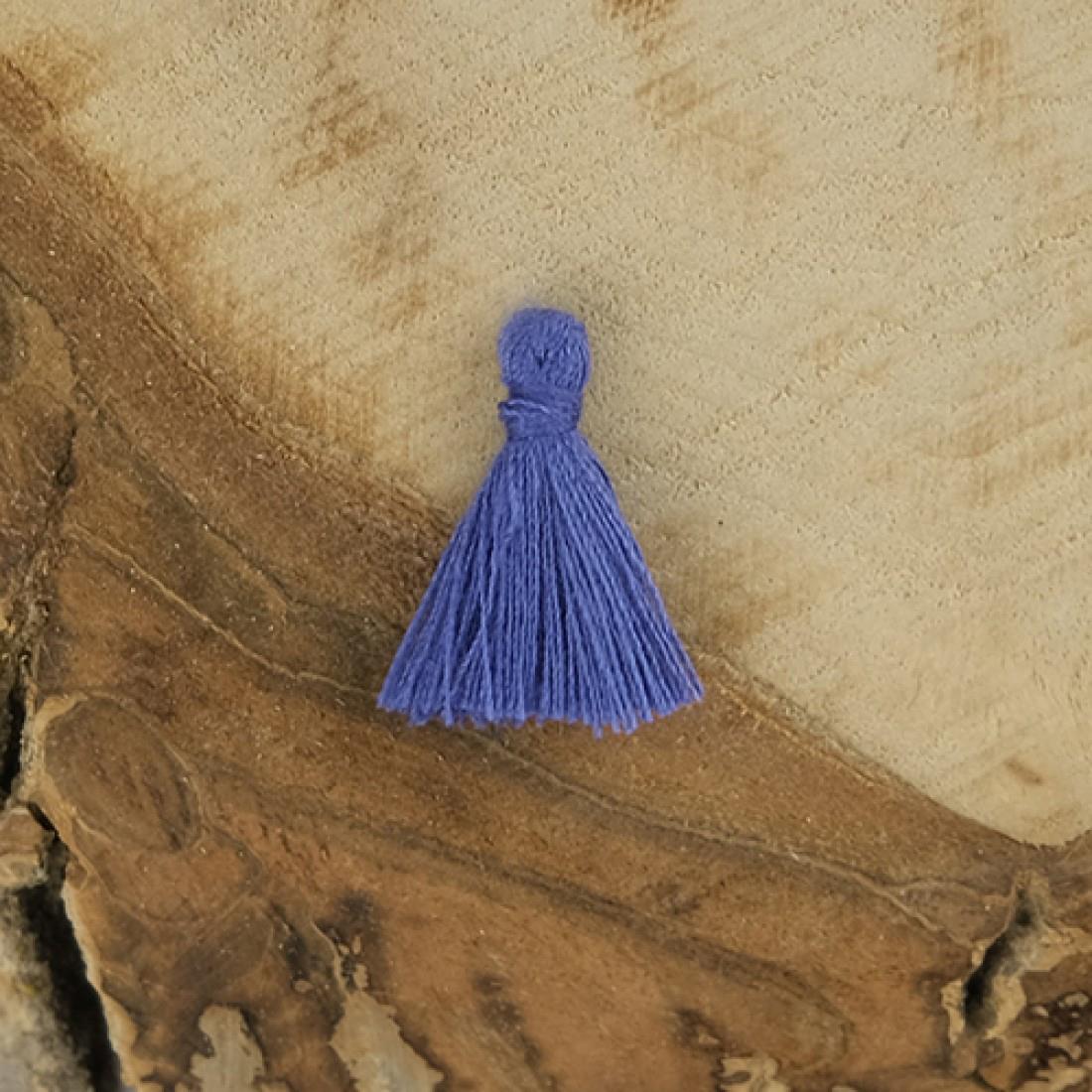 Püskül Mini Boy 2.5 cm Model-11