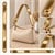 Açık Gold Parlak Metalik Rugan Deri Çanta Sapı – Gold Kuş Gözü Detaylı Çanta Askısı (2.5 cm x 58 cm)