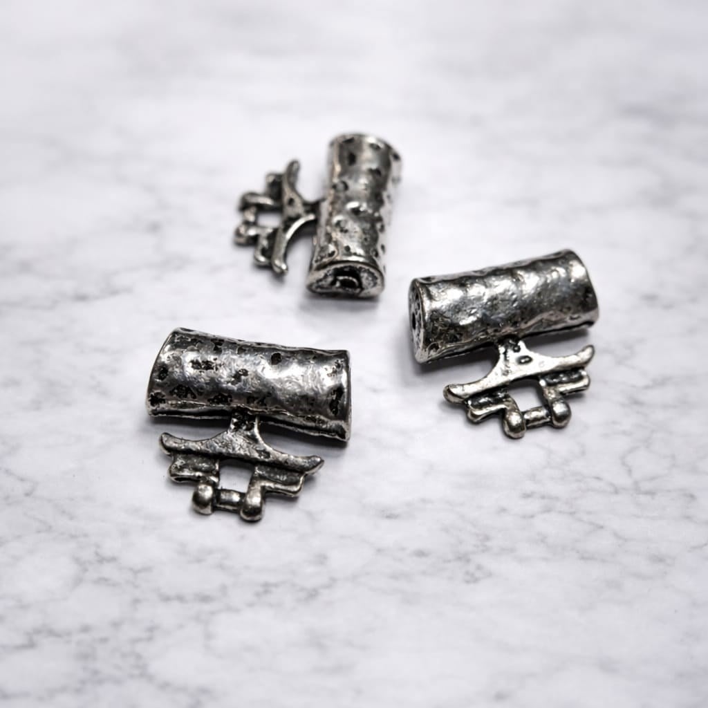 Gümüş Rengi Döküm Kolye Ucu