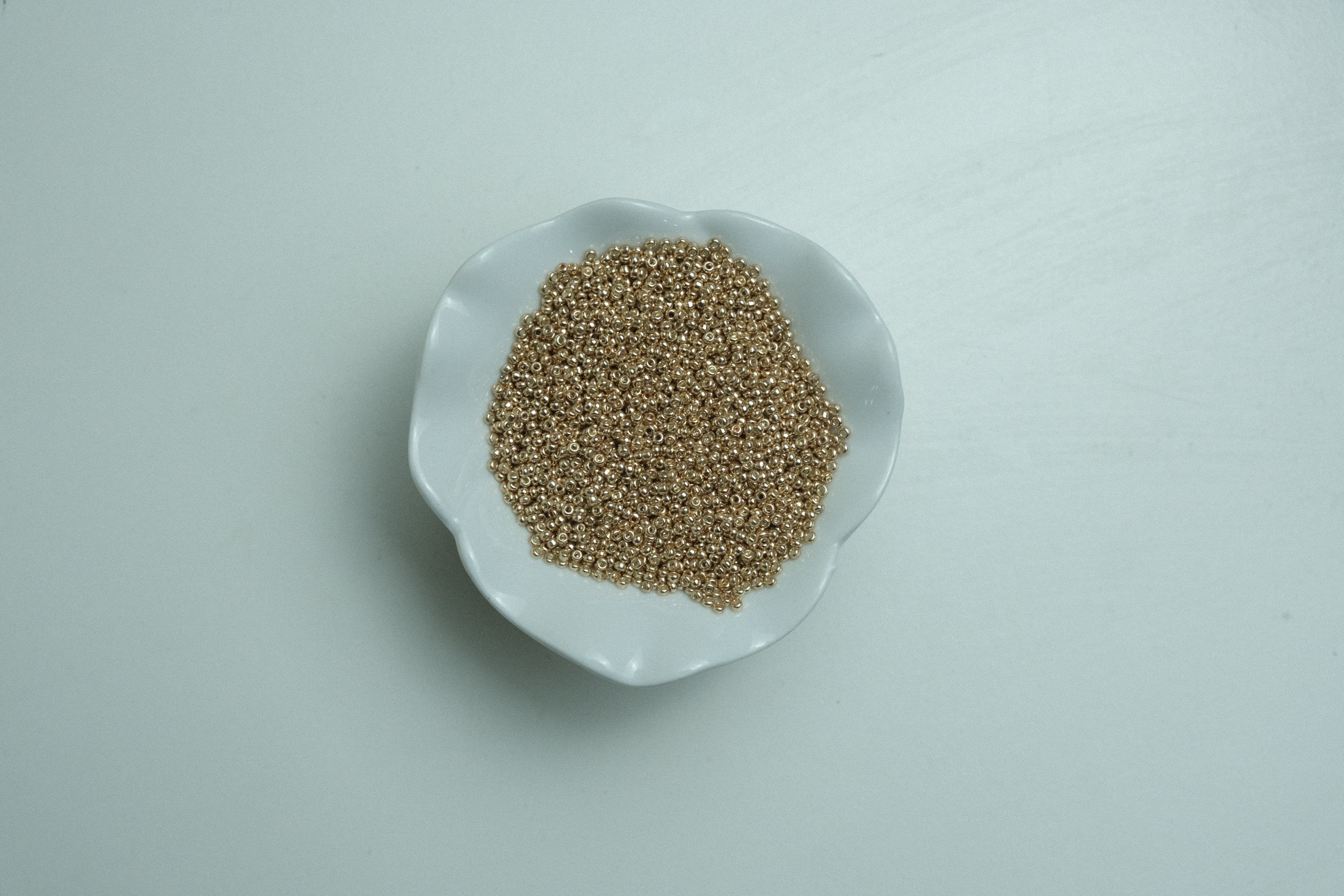 Kum Boncuk Açık Altın Rengi  1.1 mm 220 gr