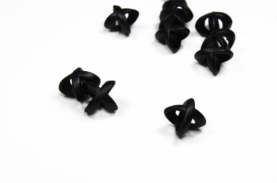 Siyah Plastik Bileklik Aparatı