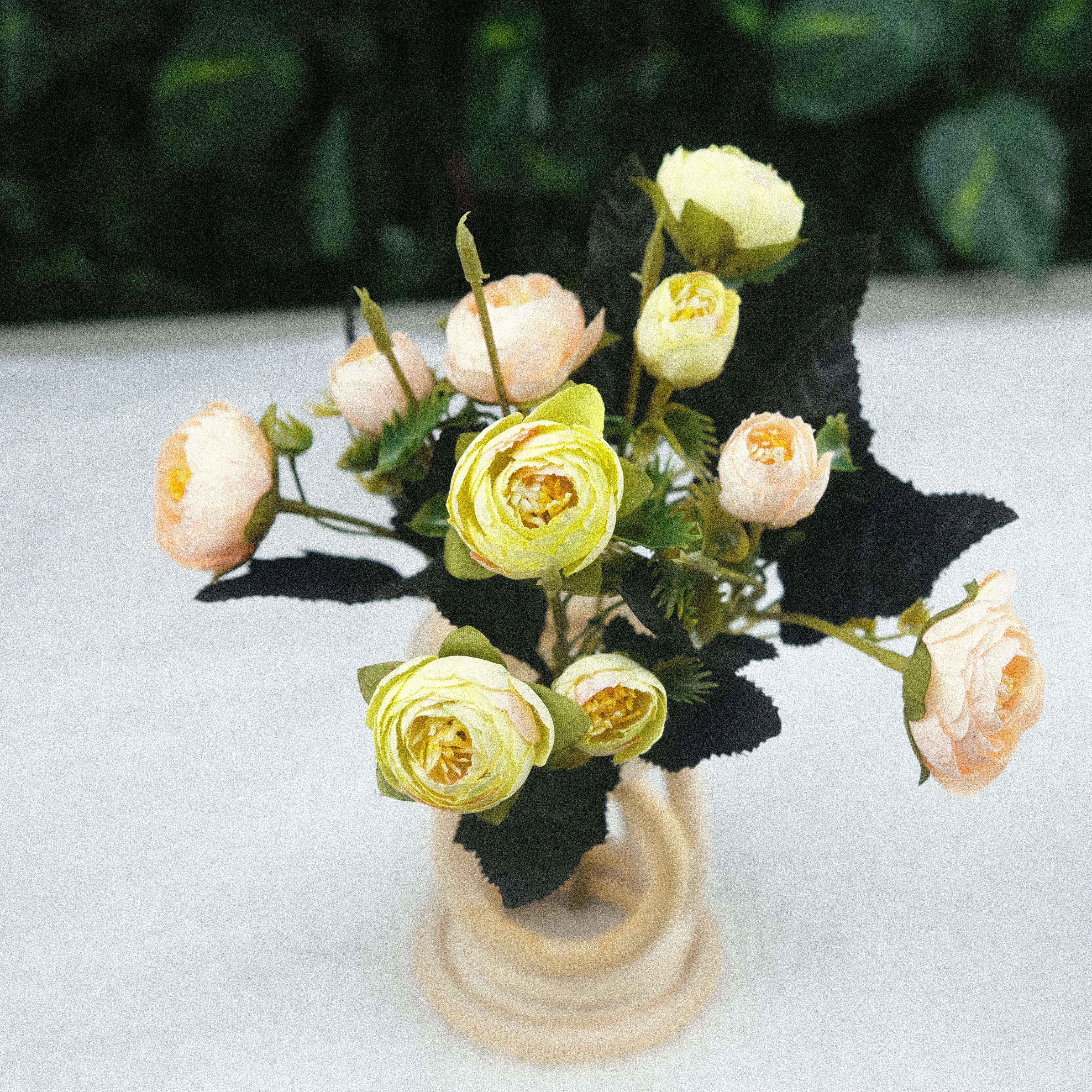 Somon Sarı Şakayık Gülü Mini Demeti 32 cm 5 Dal 10 Kafalı Yapay Çiçek