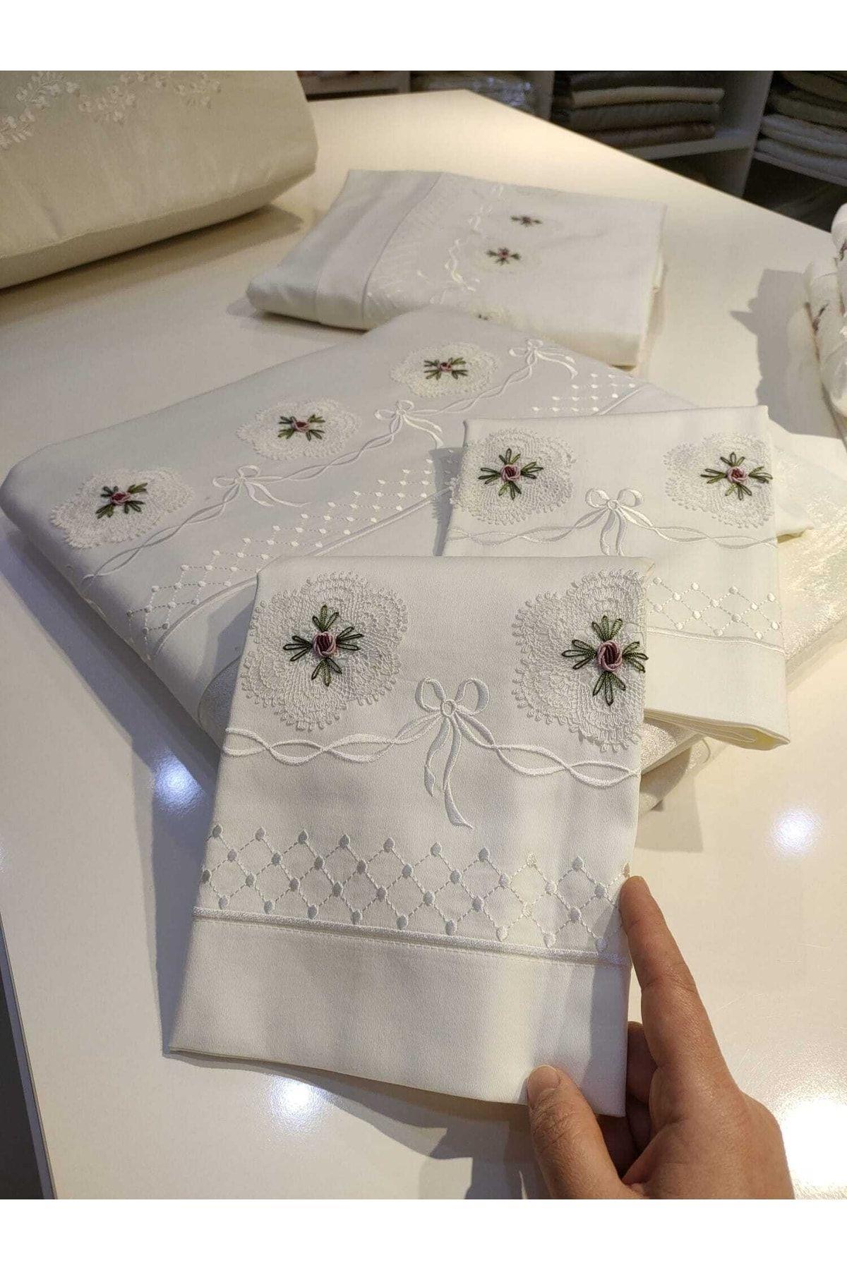 El Işi Iğne Oyalı, Rokokolu, Nakış Işlemeli Pike Ve Nevresim Set