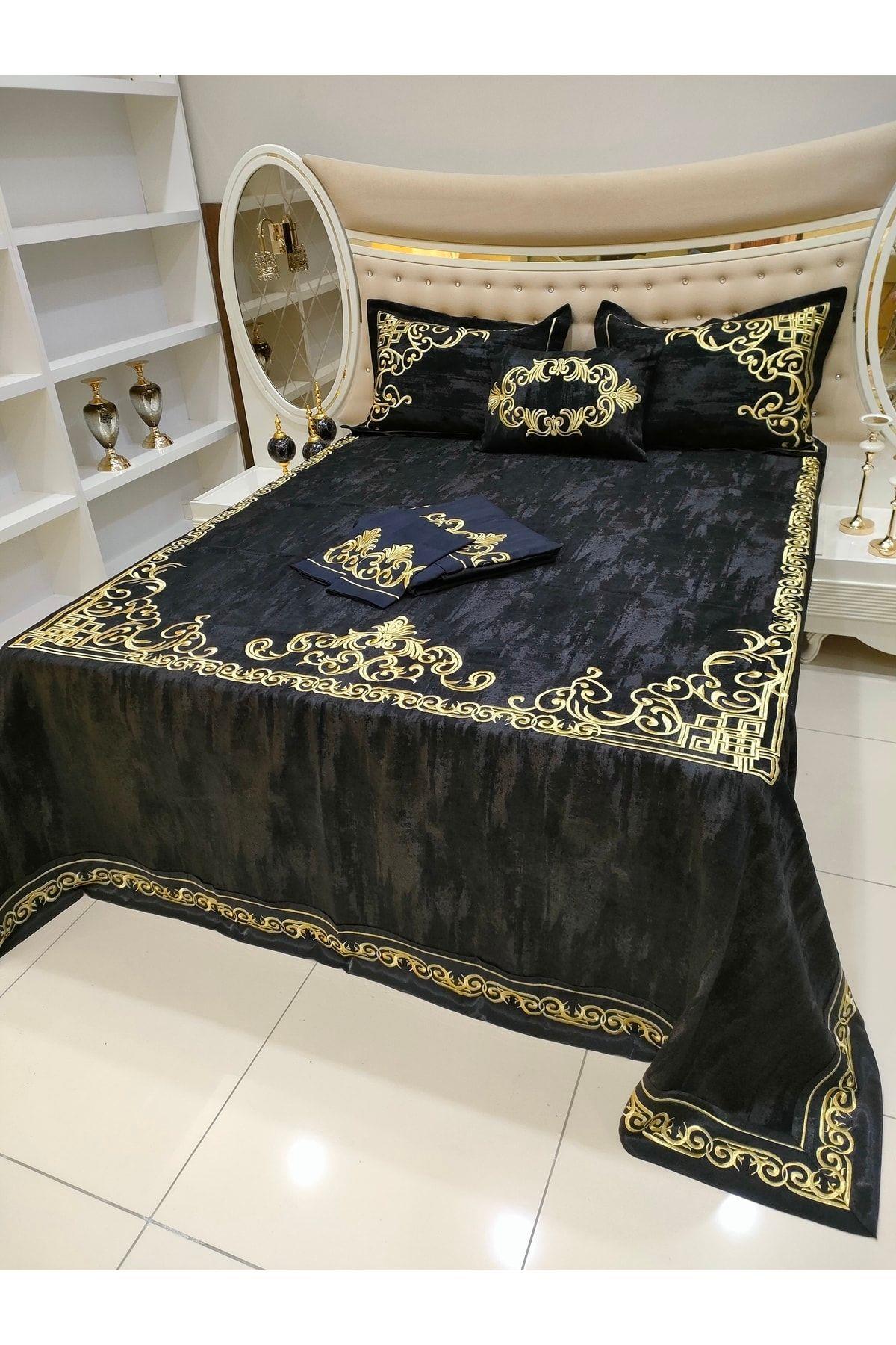 Gold Nakış Işlemeli Yatak Örtüsü Ve Nevresim Setimiz 10 Parça