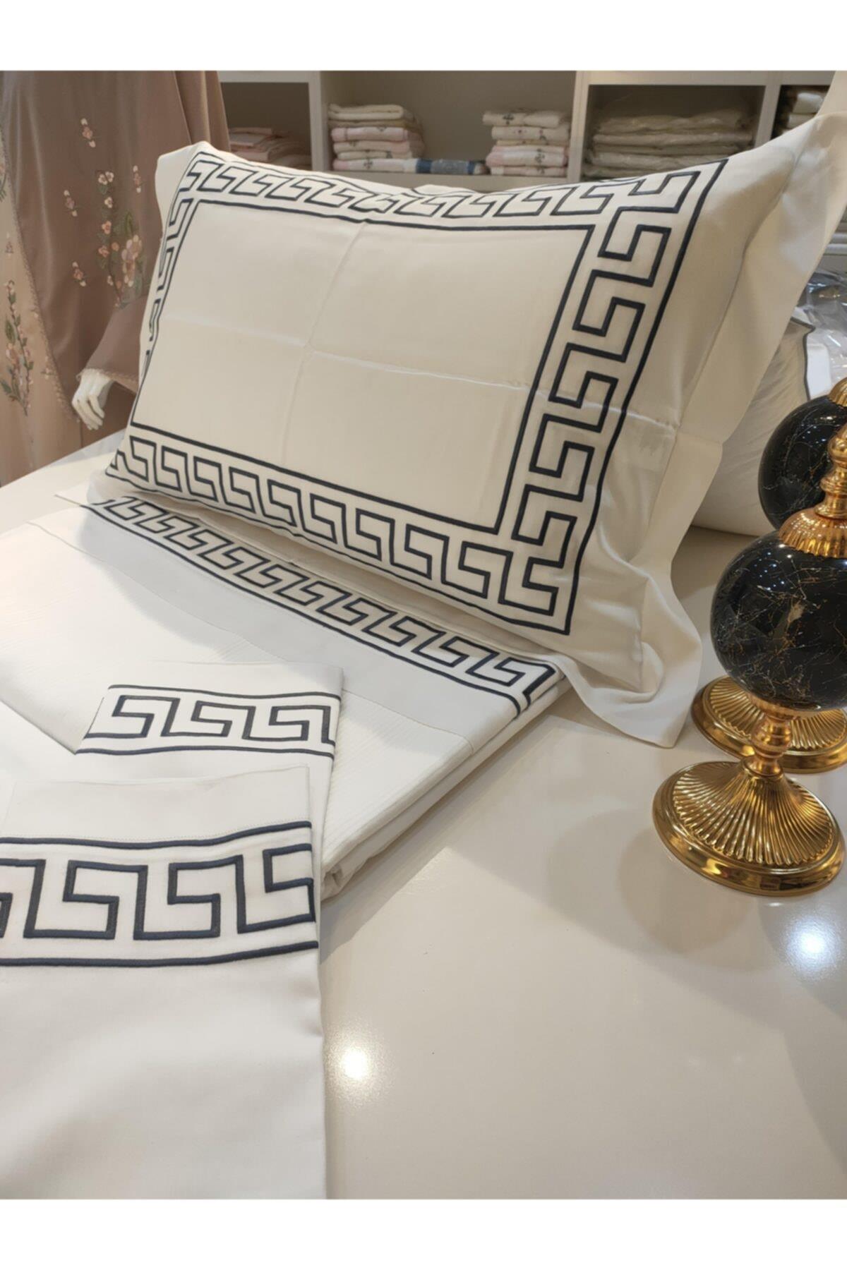 Nakış Işlemeli Pike Ve Nevresim Set 7 Parça