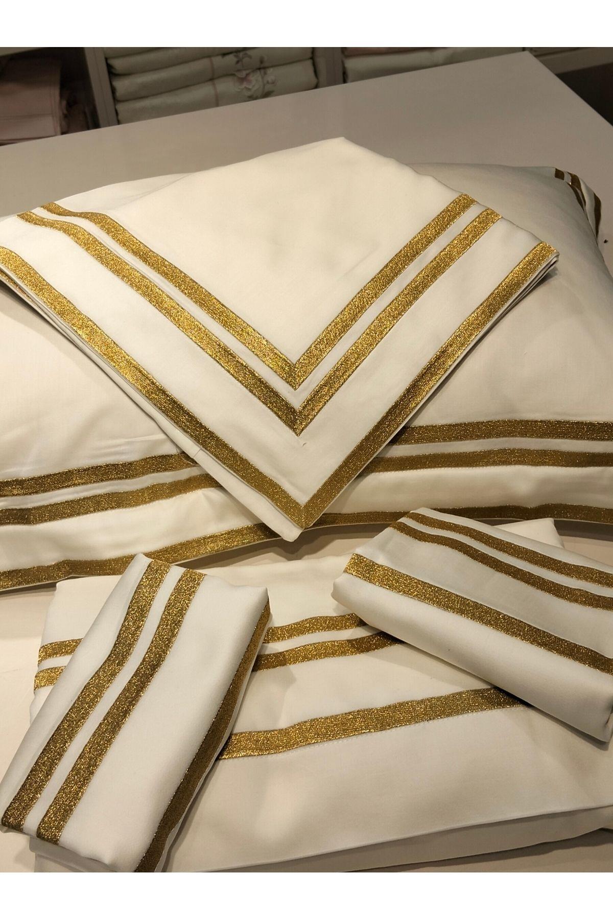 Nevresim Takımı, Gold İşlemeli Pamuk Saten Nevresim Çift Kişilik 6 Parçadan Oluşmaktadır Duvet Cover