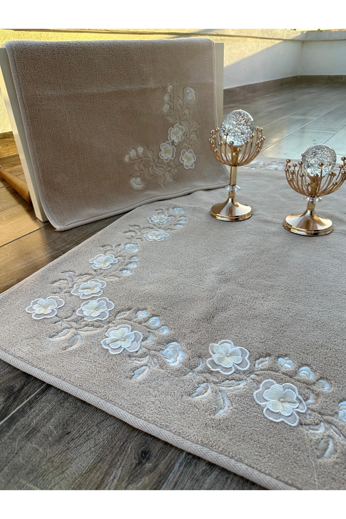 Paspas Set 3 Boyutlu Nakış Işlemeli Pamuklu Halı Paspas Seti 2 Parça 70*120