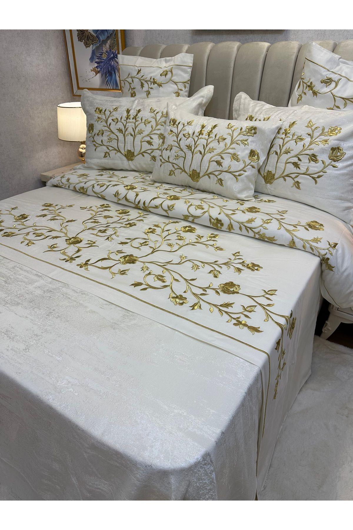 Sim Sırma Gold Işlemeli Yatak Örtüsü Tam Set 10 Parça