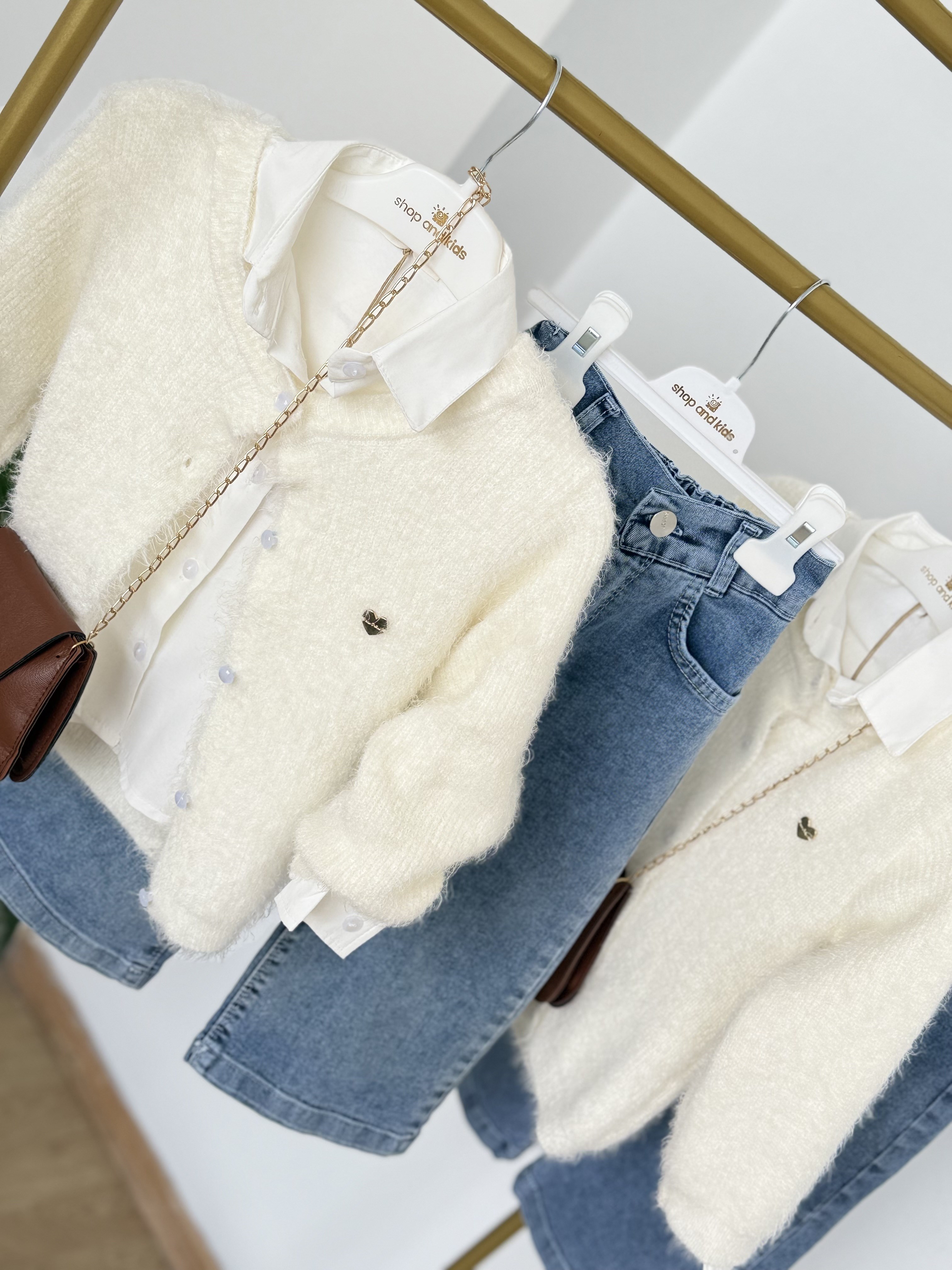 Çanta Hediyeli 4 Parça Takım-Beyaz(2-9yaş)