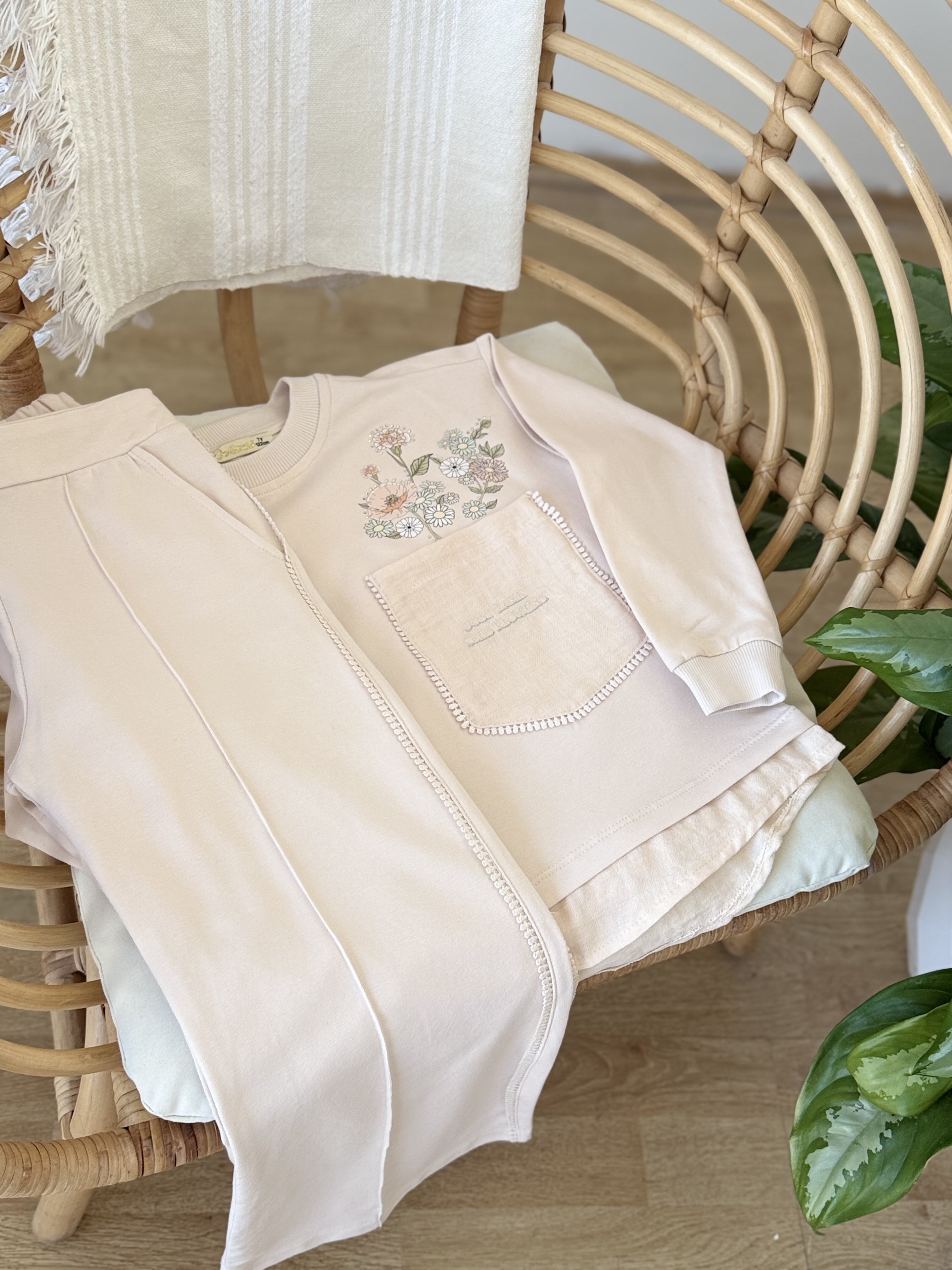 Vera Flowers Takım -Krem(7-10yaş)