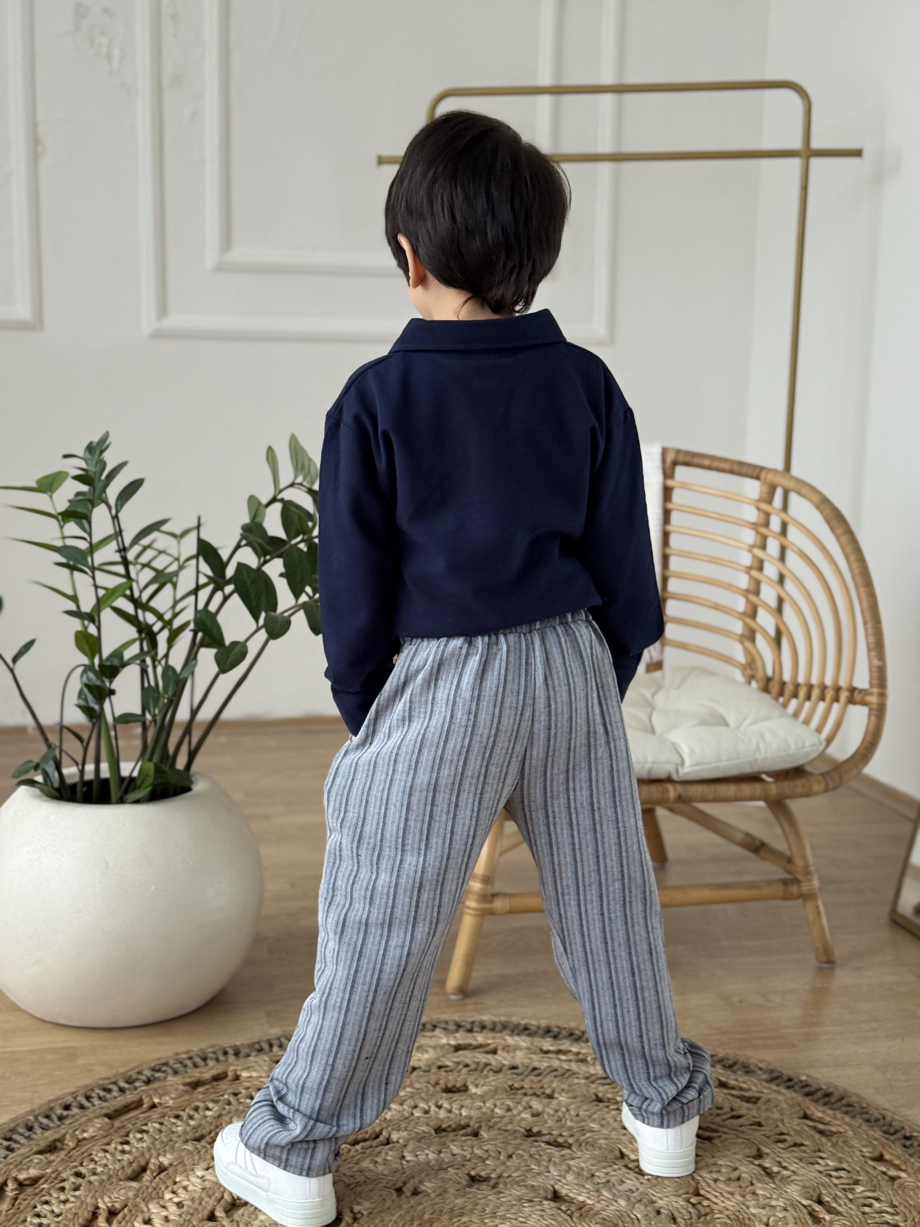 Yakalı Marka Detay Keten Pantolonlu Takım-Laci 3 yaş-12 yaş)