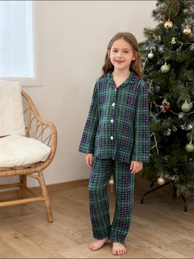  Kız Çocuk Süet Pijama Takım -Yeşil (3yaş-8 yaş aralığı)