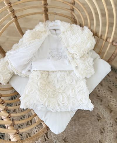 3D Gül Kabartmalı Etekli Takım-Krem(2-5yaş aralığı)