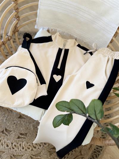 Bej Kalp Detay Çantalı Takım  (4-16 yaş)
