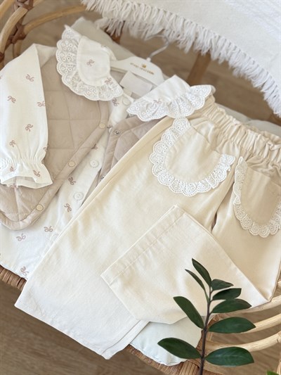 Fisto Detay Yelekli 3 lü Takım -Krem (2-4yaş)