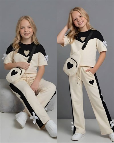 Kalp Detay Çantalı Kısa Kol Takım-Bej (4-16 yaş)