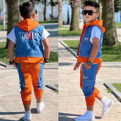 Turuncu Kapüşonlu Kot Yelekli 3lü Erkek Takım (2 yaş-14 yaş)