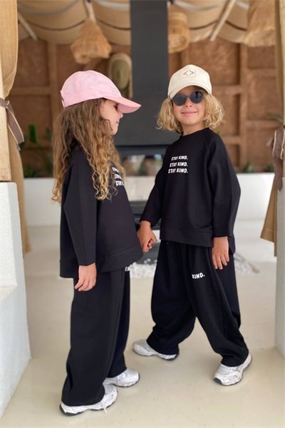 Unisex Oysho Takım- Siyah (3-10 yaş aralığı
