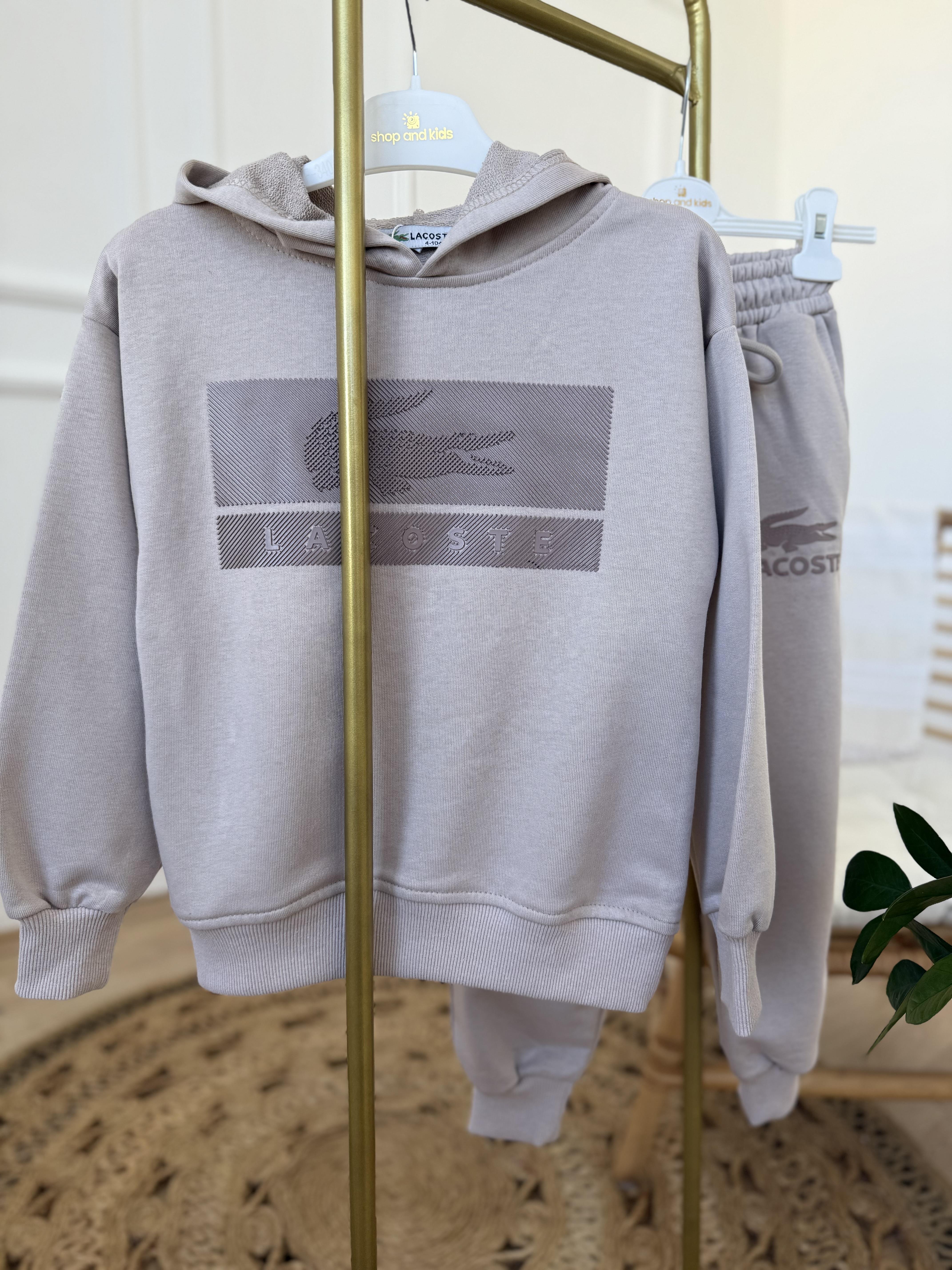 Bej Kapüşonlu Erkek Takım 4 yaş-12 yaş