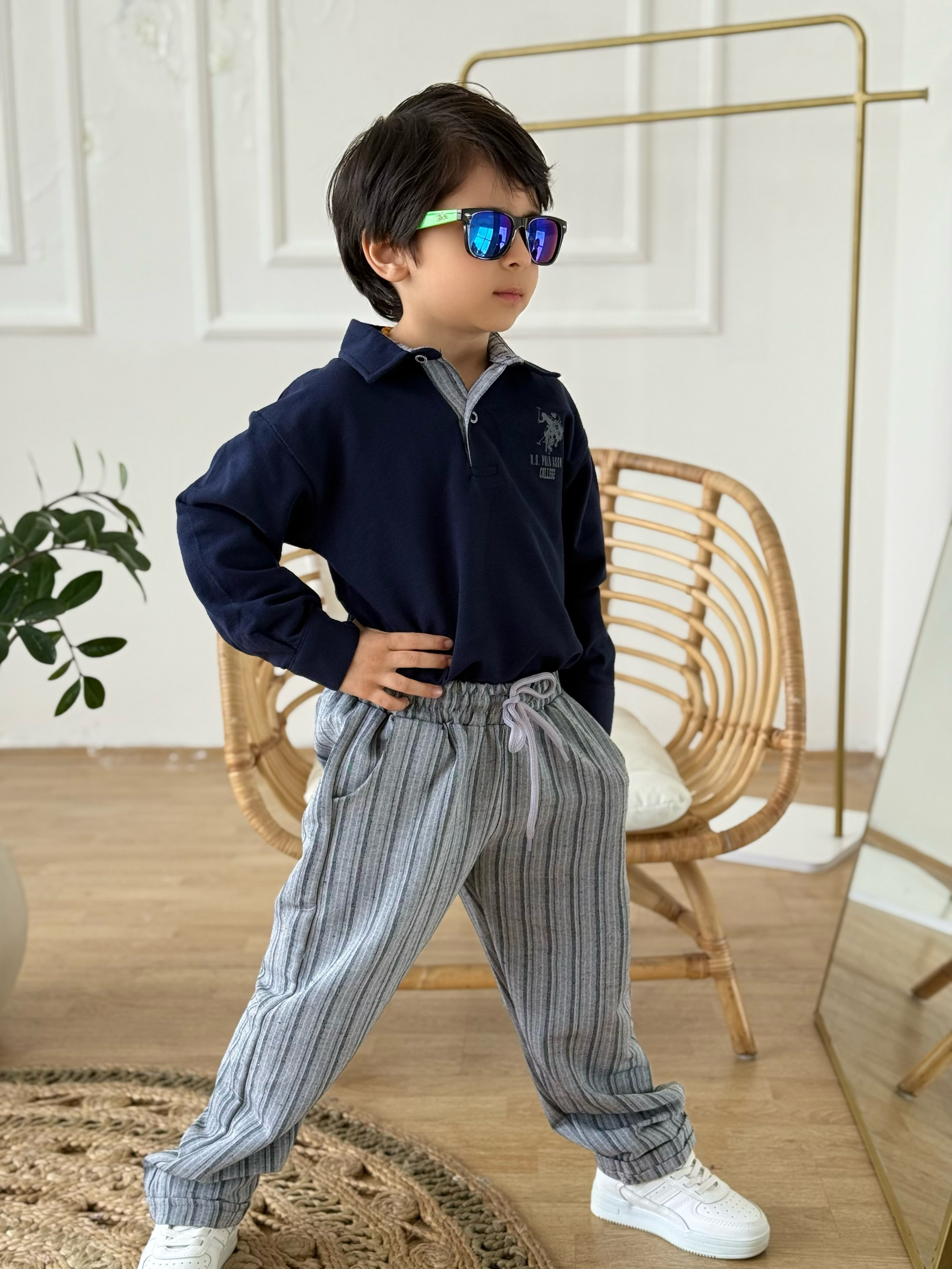 Yakalı Marka Detay Keten Pantolonlu Takım-Laci 3 yaş-12 yaş)