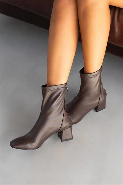 Emma Streç Küt Burun Kadın Topuklu Bot Kahve