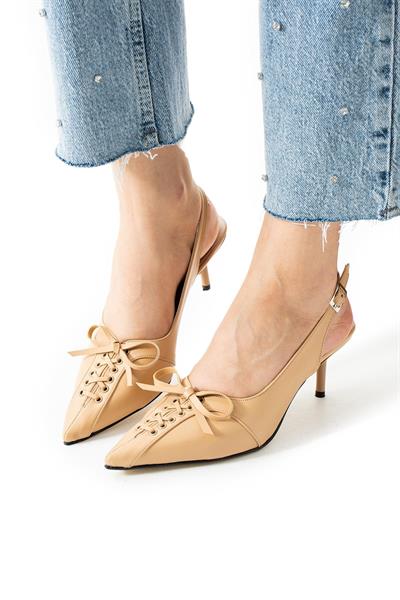 İvan Fiyonk Aksesuar Detaylı Bayan Topuklu Ayakkabı