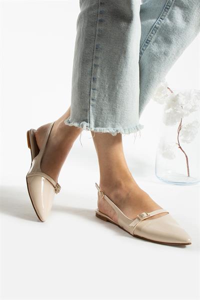 Mila Ten Rugan Taşlı Toka Detay Kadın Babet