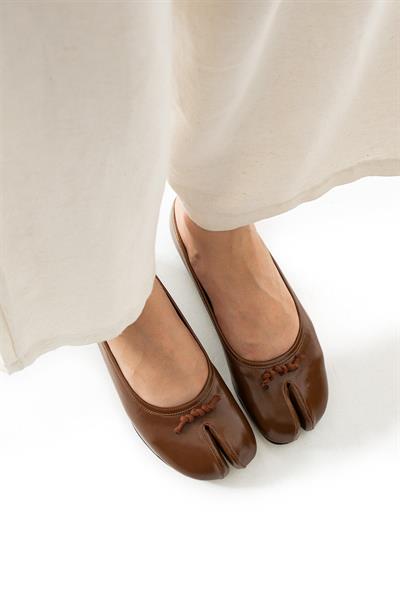 Nadra Parmak Ayrımlı Özel Form Detaylı Kadın Babet Ayakkabı