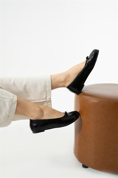 Nadra Parmak Ayrımlı Özel Form Detaylı Kadın Babet Ayakkabı