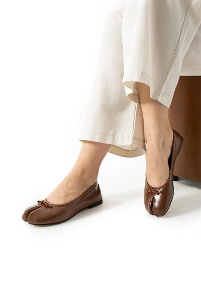 Nadra Parmak Ayrımlı Özel Form Detaylı Kadın Babet Ayakkabı