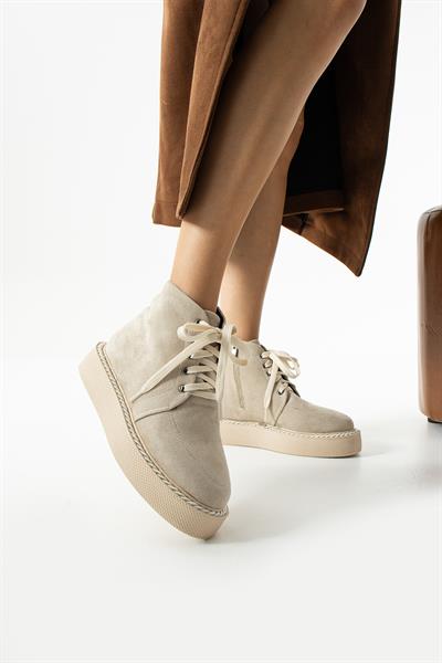 Rayne Bej Süet Kısa Bot Bağcılklı Fermuar Detaylı