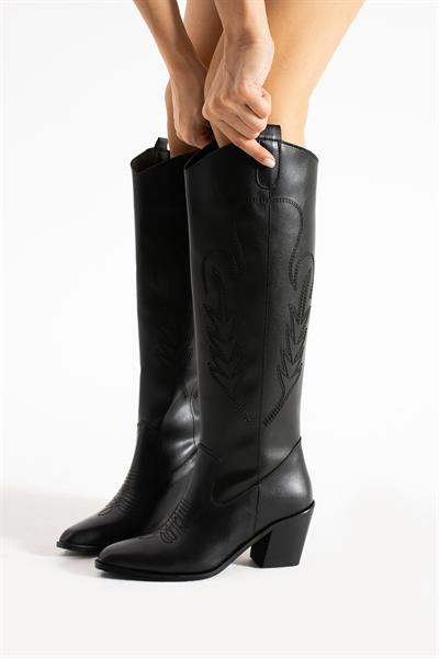 Rowena Siyah Deri Nakış Desenli Kalın Topuklu Kadın Çizme