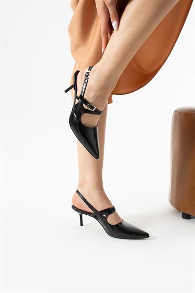 Somaya Çapraz Bant Detaylı İnce Topuklu Kadın Ayakkabı