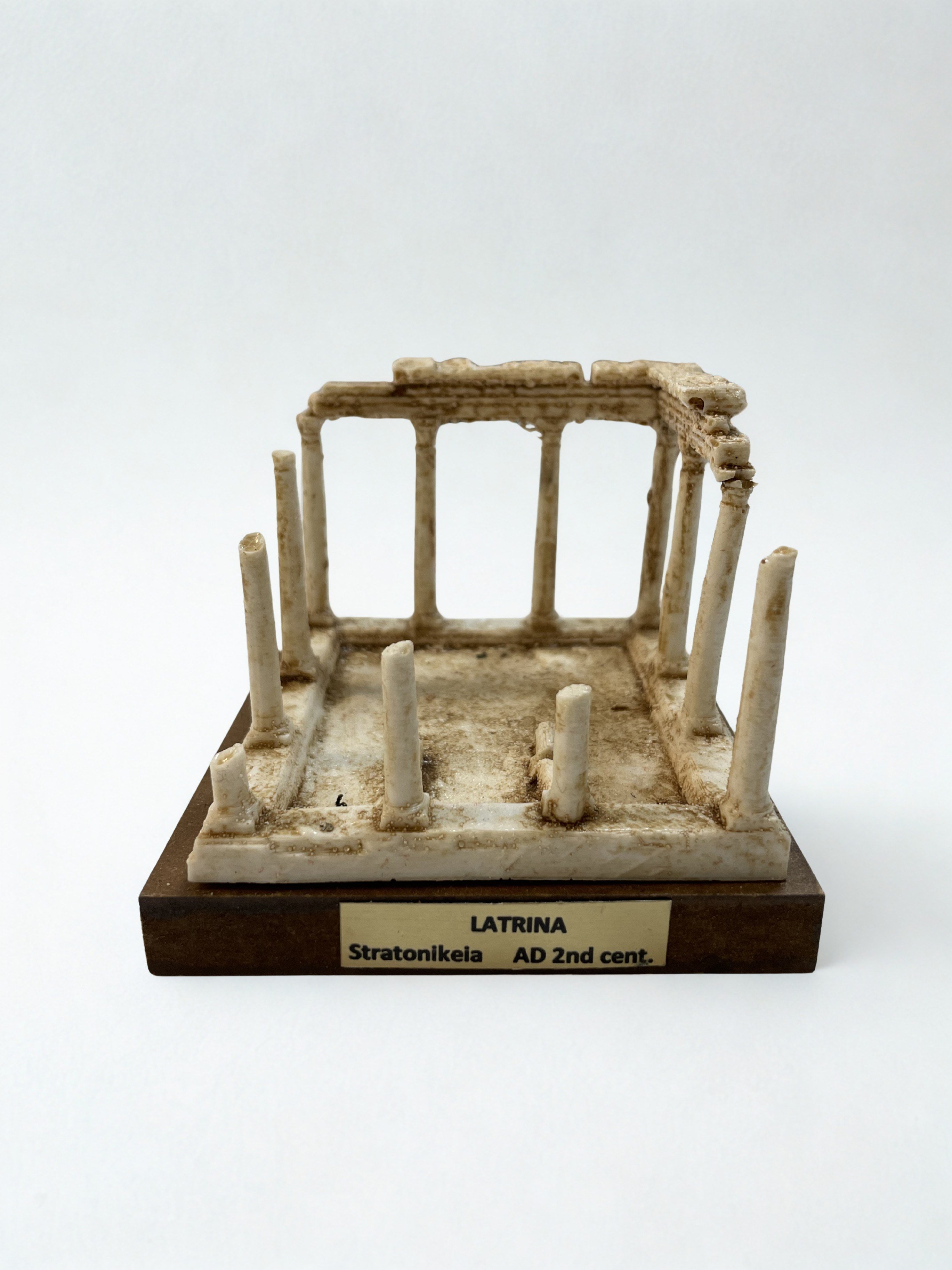 Stratonikeia Latrina