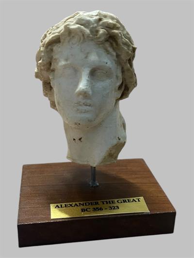 BÜYÜK İSKENDER BÜSTÜ